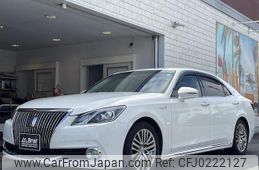 toyota crown-majesta 2015 -TOYOTA--Crown Majesta DAA-GWS214--GWS214-6007684---TOYOTA--Crown Majesta DAA-GWS214--GWS214-6007684-