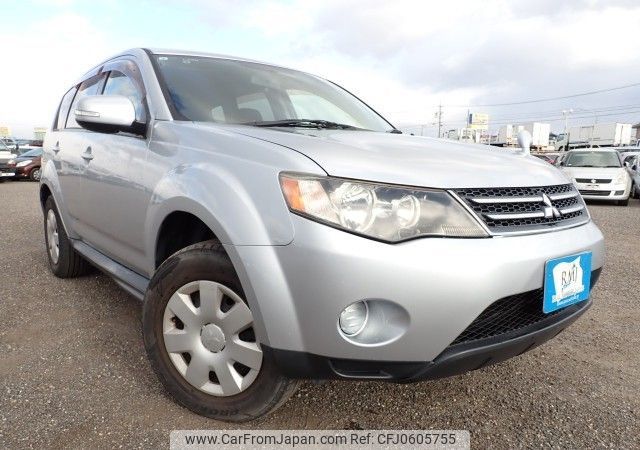 mitsubishi outlander 2011 REALMOTOR_N2024120234F-24 image 2