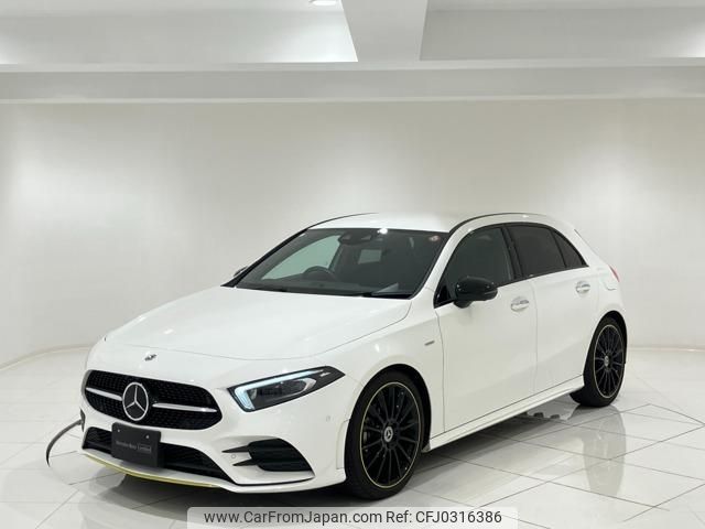 mercedes-benz a-class 2018 quick_quick_5BA-177084_WDD1770842J047353 image 1