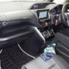 toyota voxy 2021 CFJ1717630 image 3