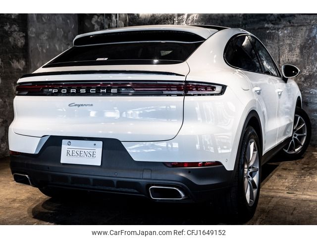 porsche cayenne 2023 CFJ1649152 image 2