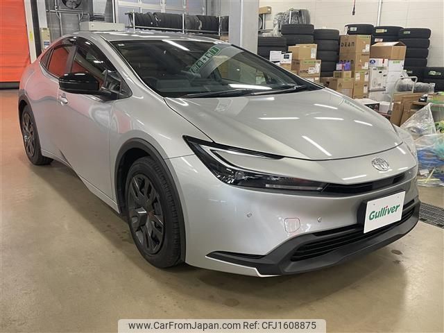 toyota prius 2024 CFJ1608875 image 1