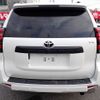 toyota land-cruiser-prado 2022 25110301 image 4