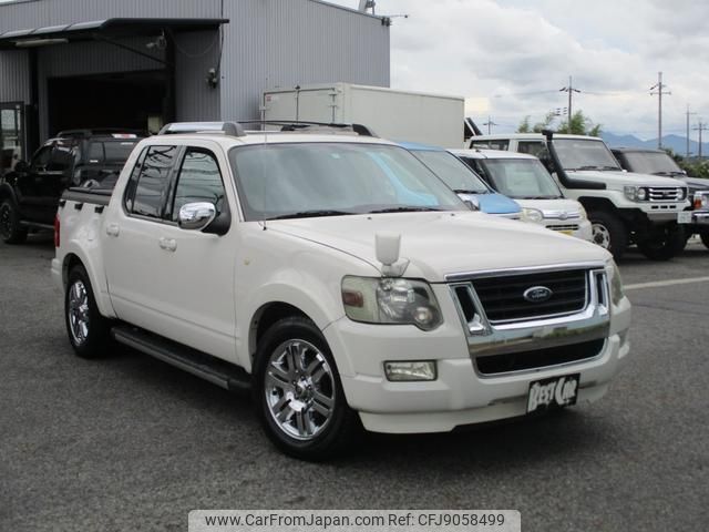 ford explorer-sport-trac 2008 GOO_JP_700070616130230921001 image 2