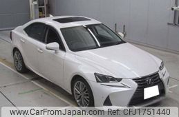 lexus is 2016 CFJ1751440