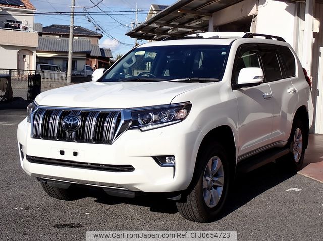 toyota land-cruiser-prado 2022 25520712 image 1