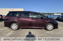 toyota wish 2010 NIKYO_QK97633