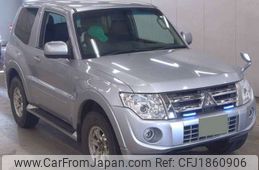 mitsubishi pajero 2012 CFJ1860906