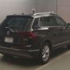 volkswagen tiguan 2018 -VOLKSWAGEN 【多摩 334ﾅ 421】--VW Tiguan LDA-5NDFGF--WVGZZZ5NZKW804348---VOLKSWAGEN 【多摩 334ﾅ 421】--VW Tiguan LDA-5NDFGF--WVGZZZ5NZKW804348- image 2