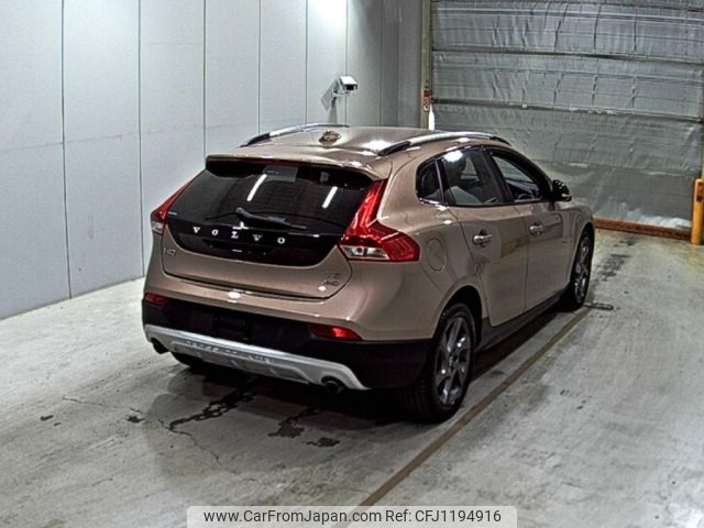 volvo v40 2015 -VOLVO--Volvo V40 MB420XC--YV1MZ402CF2077049---VOLVO--Volvo V40 MB420XC--YV1MZ402CF2077049- image 2