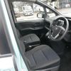 toyota voxy 2015 CFJ1656607 image 18