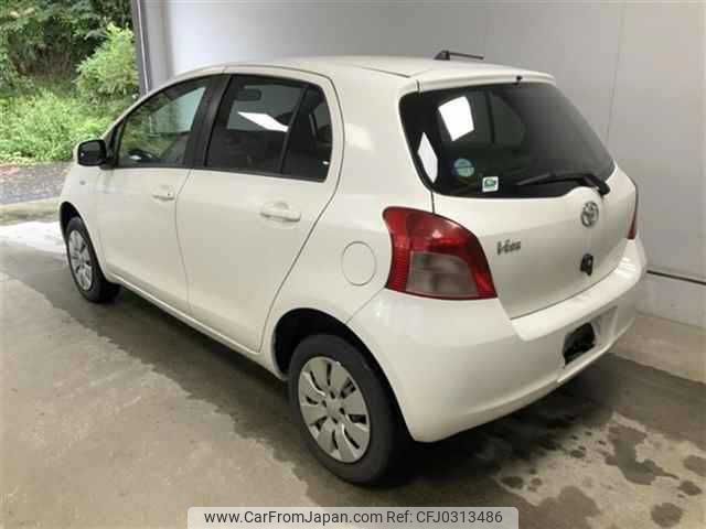 toyota vitz 2006 TE907 image 1