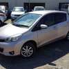 toyota vitz 2012 J2020558-20190415 image 2