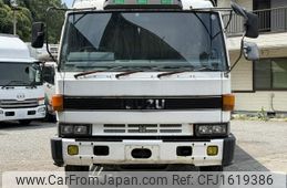 isuzu giga 1991 CFJ1619386