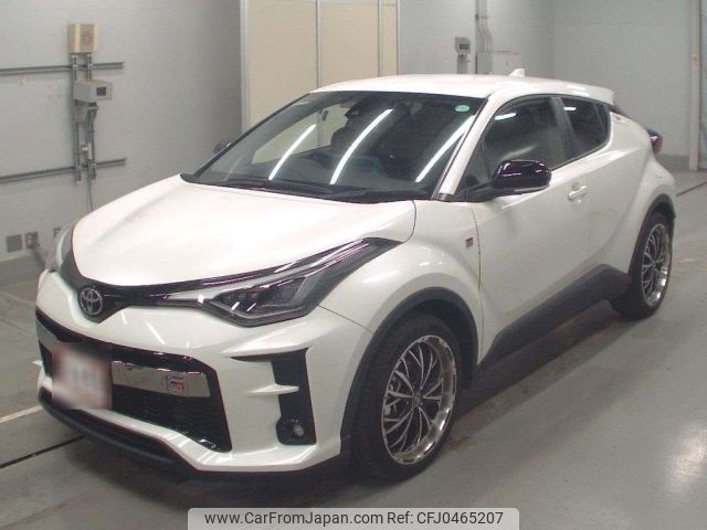 toyota c-hr 2020 -TOYOTA--C-HR NGX10-2017672---TOYOTA--C-HR NGX10-2017672- image 1