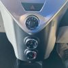 toyota iq 2011 CFJ1537499 image 11
