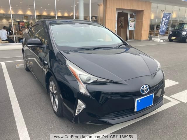 toyota prius 2017 -TOYOTA--Prius DAA-ZVW50--ZVW50-8042622---TOYOTA--Prius DAA-ZVW50--ZVW50-8042622- image 1