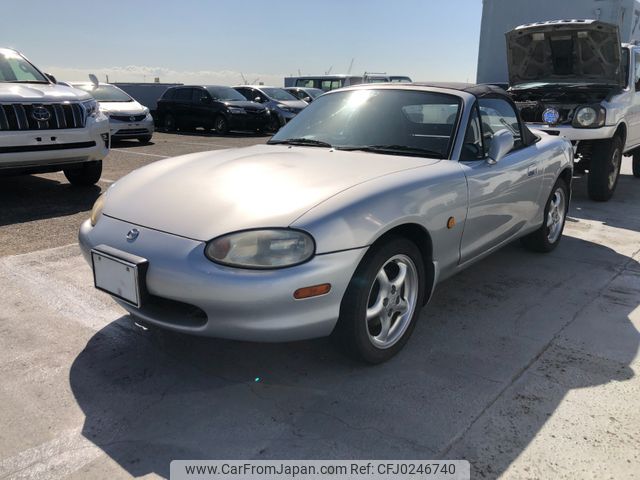 mazda roadster 2000 CFJ domestic stock image 2