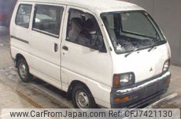 mitsubishi-minicab-van-1997-1512-car_370dea09-99d1-4265-9ce5-53ab5bffaf7d