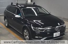 volkswagen passat 2019 -VOLKSWAGEN--VW Pssat Alltrack WVWZZZ3CZKE042547---VOLKSWAGEN--VW Pssat Alltrack WVWZZZ3CZKE042547-