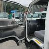 isuzu elf-truck 2009 CFJ1543723 image 22