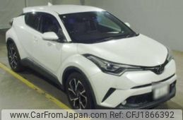 toyota c-hr 2017 CFJ1866392