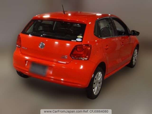 volkswagen polo 2013 -VOLKSWAGEN--VW Polo DBA-6RCBZ--WVWZZZ6RZDU057284---VOLKSWAGEN--VW Polo DBA-6RCBZ--WVWZZZ6RZDU057284- image 2