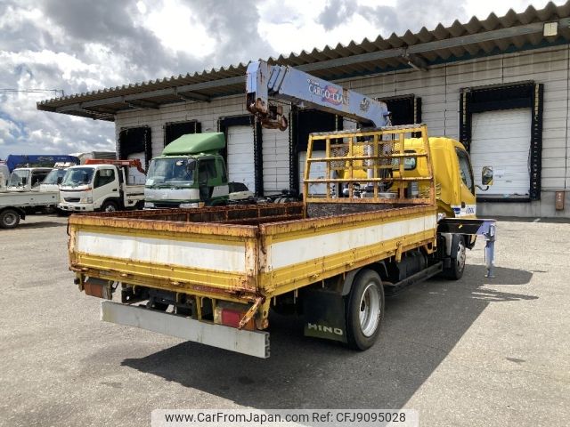 hino dutro 2006 CFJ9095028 image 2