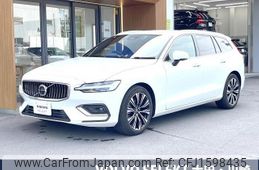 volvo v60 2023 CFJ1598435