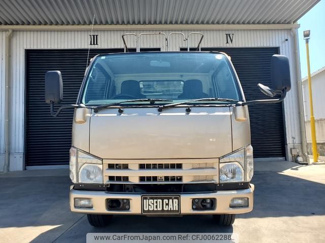 isuzu elf-truck 2010 GOO_NET_EXCHANGE_0700520A30240730W001 image 2