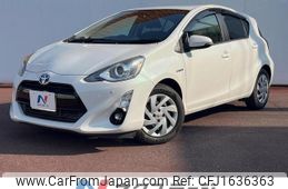 toyota aqua 2016 CFJ1636363