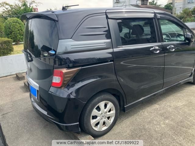 honda freed-spike 2010 CFJ1809922 image 2