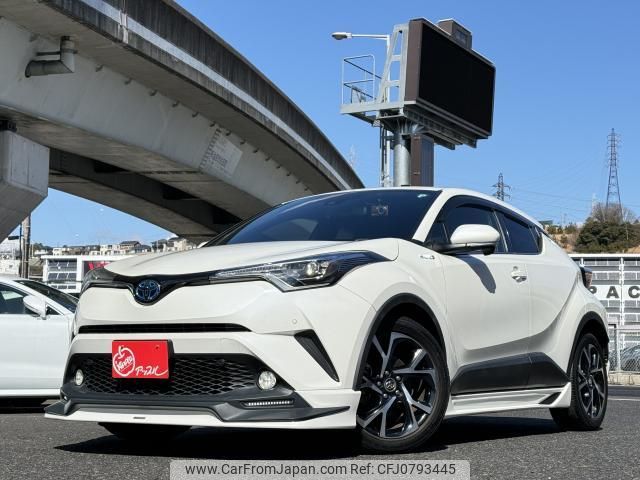 toyota c-hr 2017 quick_quick_ZYX10_ZYX10-2068393 image 1