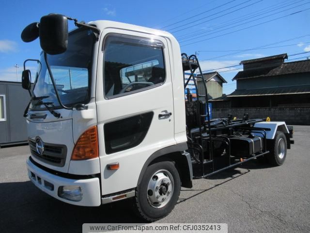 hino ranger 2002 GOO_NET_EXCHANGE_0500566A30241020W001 image 1