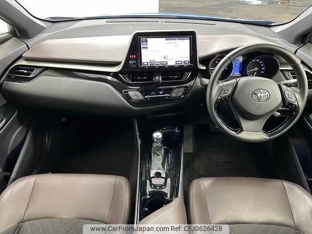 toyota c-hr 2017 quick_quick_DAA-ZYX10_ZYX10-2028428 image 2