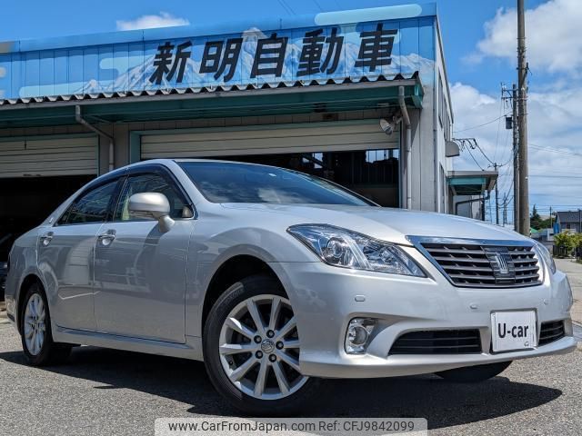 toyota crown 2011 quick_quick_DBA-GRS203_GRS203-0004505 image 1