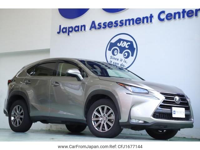 lexus nx 2017 CFJ1677144 image 1