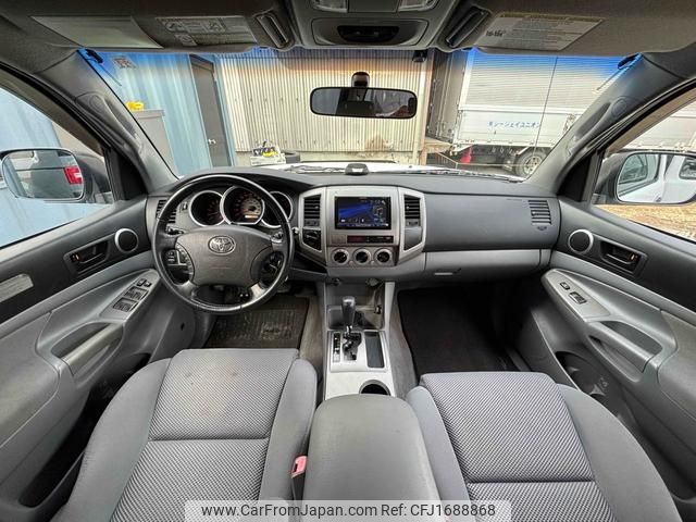 toyota tacoma 2005 CFJ1688868 image 2