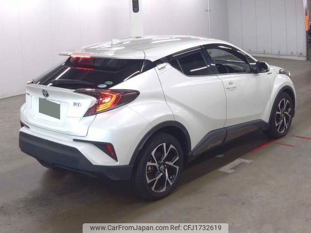 toyota c-hr 2017 CFJ1732619 image 2