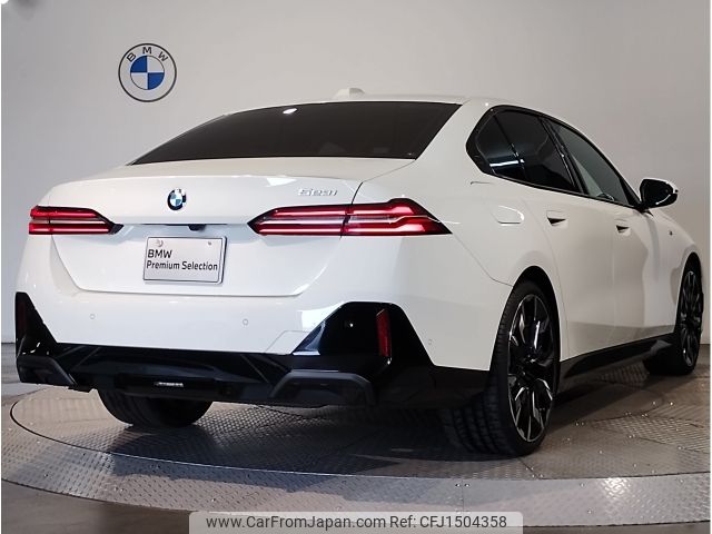 bmw 5-series 2024 -BMW--BMW 5 Series 3AA-12FJ20--WBA12FJ020CP99209---BMW--BMW 5 Series 3AA-12FJ20--WBA12FJ020CP99209- image 2