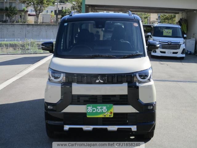 mitsubishi delica 2024 CFJ1858240 image 2