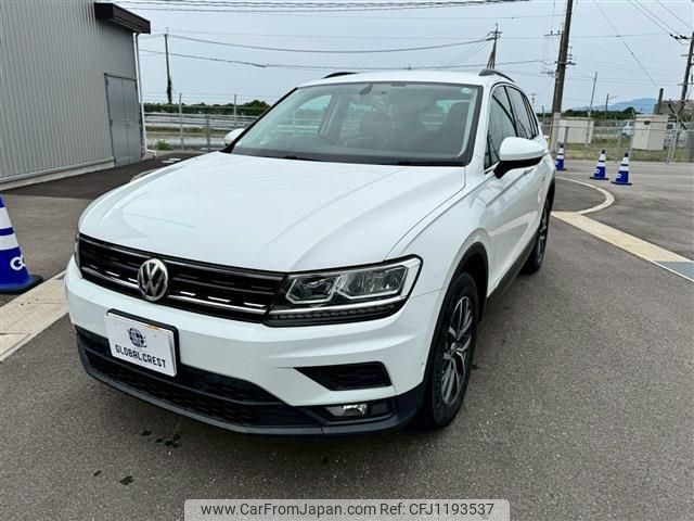 volkswagen tiguan 2018 quick_quick_LDA-5NDFGF_WVGZZZ5NZJW967188 image 2