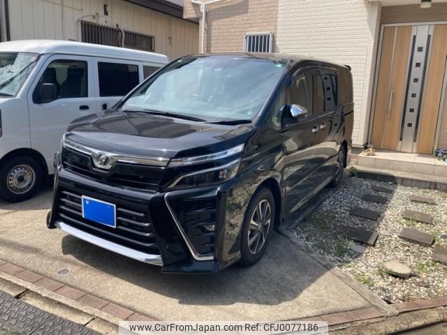 toyota voxy 2019 -TOYOTA--Voxy DBA-ZRR80W--ZRR80-0528525---TOYOTA--Voxy DBA-ZRR80W--ZRR80-0528525- image 2