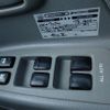 toyota noah 2005 REALMOTOR_N2021110745HD-23 image 28