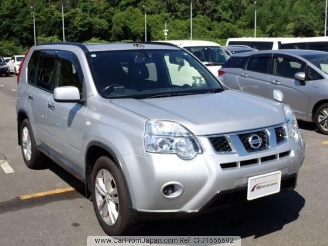 nissan x-trail 2013 CFJ1656692 image 2