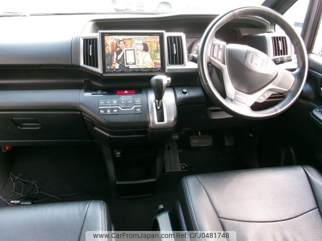 honda stepwagon 2013 -HONDA--Stepwgn DBA-RK5--RK5-1366892---HONDA--Stepwgn DBA-RK5--RK5-1366892- image 2