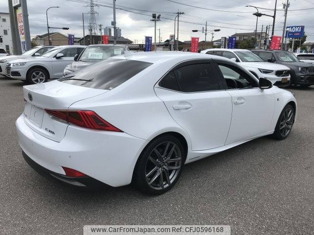 lexus is 2017 CFJ0596168 image 2