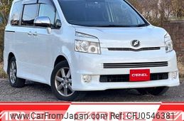 toyota voxy 2009 M00615