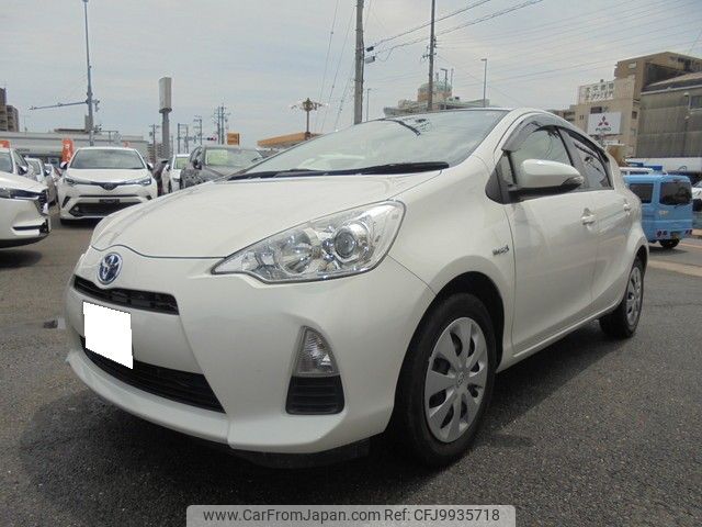 toyota aqua 2014 YAMAKATSU_NHP10-6316599 image 1