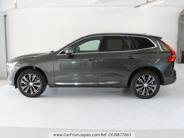 volvo xc60 2022 quick_quick_5AA-UB420TXCMA_YV1UZL1MCN1966824 image 2